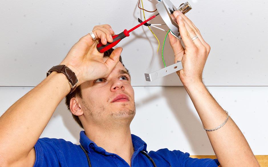 travail électricien Champs-sur-Marne